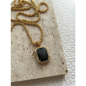 C103 - Zircon with Diamond Black Onyx Medium Length Necklace C103 - Zircon with Diamond Black Onyx Medium Length Necklace
