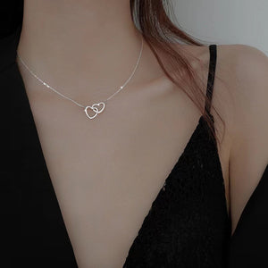 C05- Top style! Fashionable double heart necklace in gold or silver! C05- Top style! Fashionable double heart necklace in gold or silver!