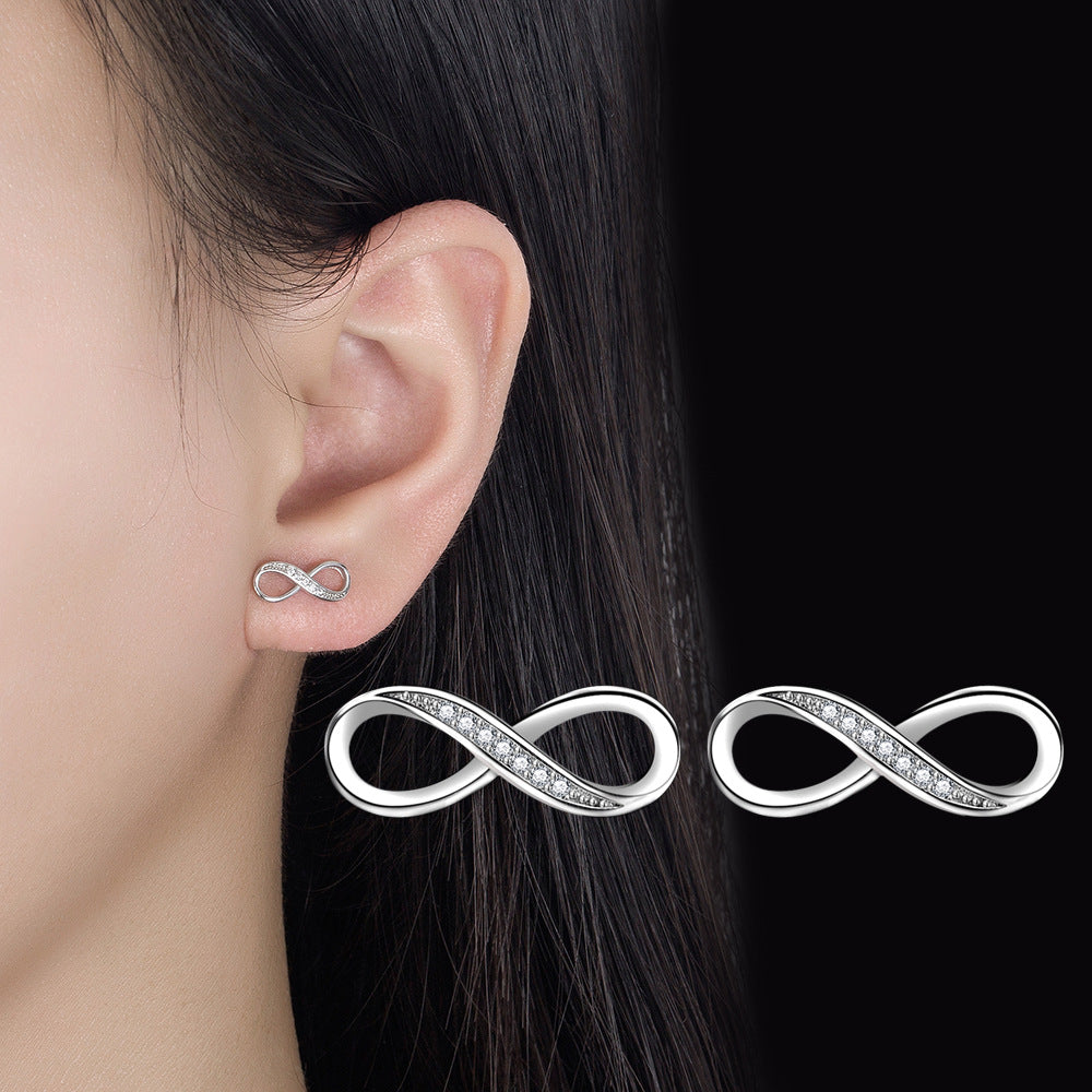 C126 - Top trendy subtle infinity earrings